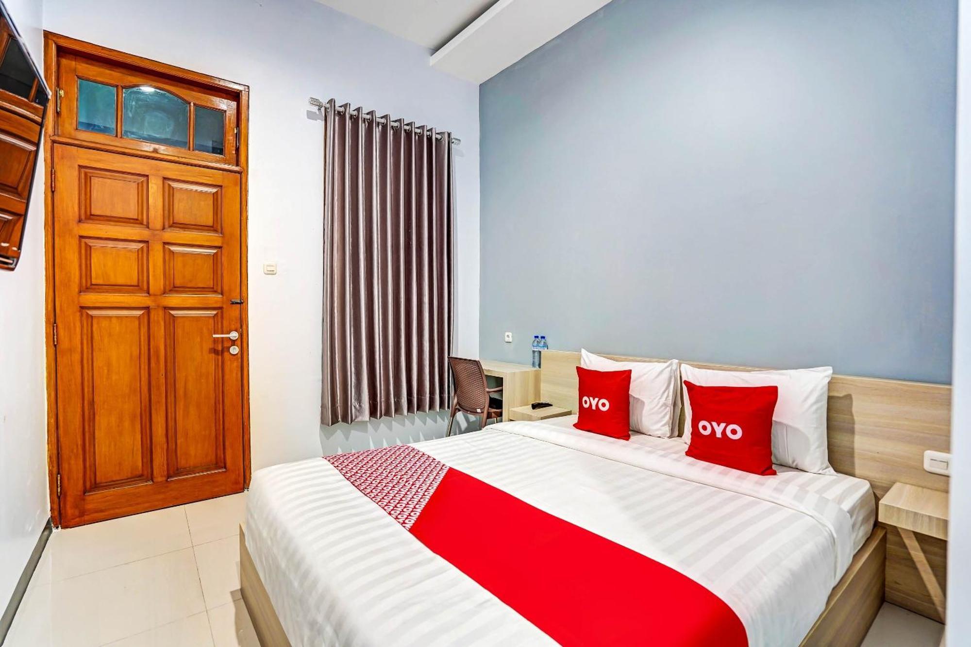 Oyo 90891 Parang Kusumo Residence Krembangan Zewnętrze zdjęcie